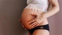 What does early pregnancy discharge look like?