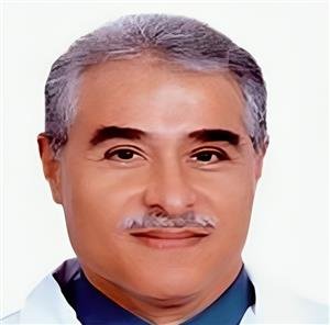 صورة د. كامل سلامة